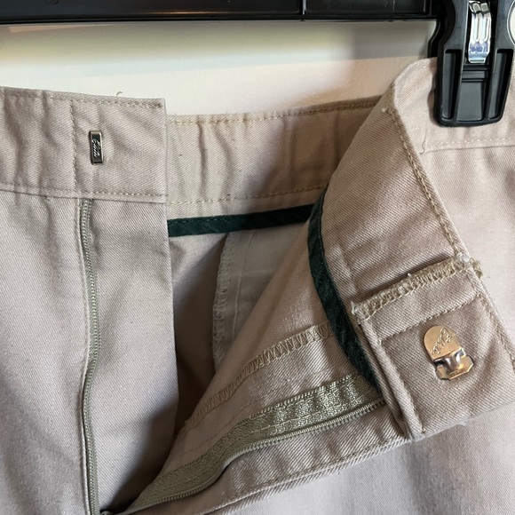 20 Husky uniform shorts Khaki - Picture 3 of 5